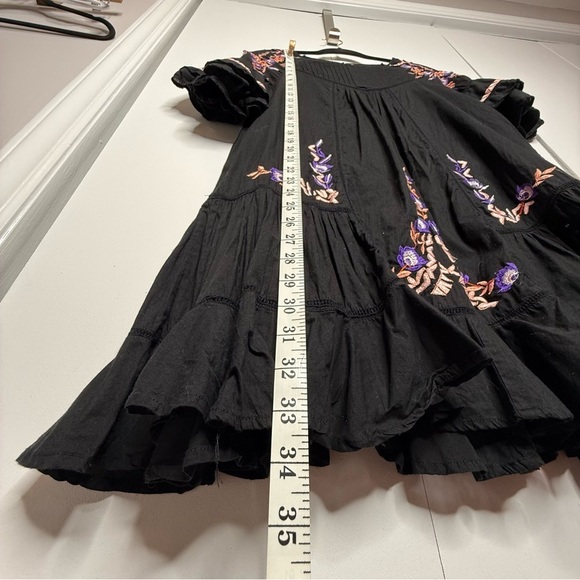 Free People - Pablo Dress - mini 3/4 sleeves, ruffles, embroidery. Black small - Picture 11 of 12